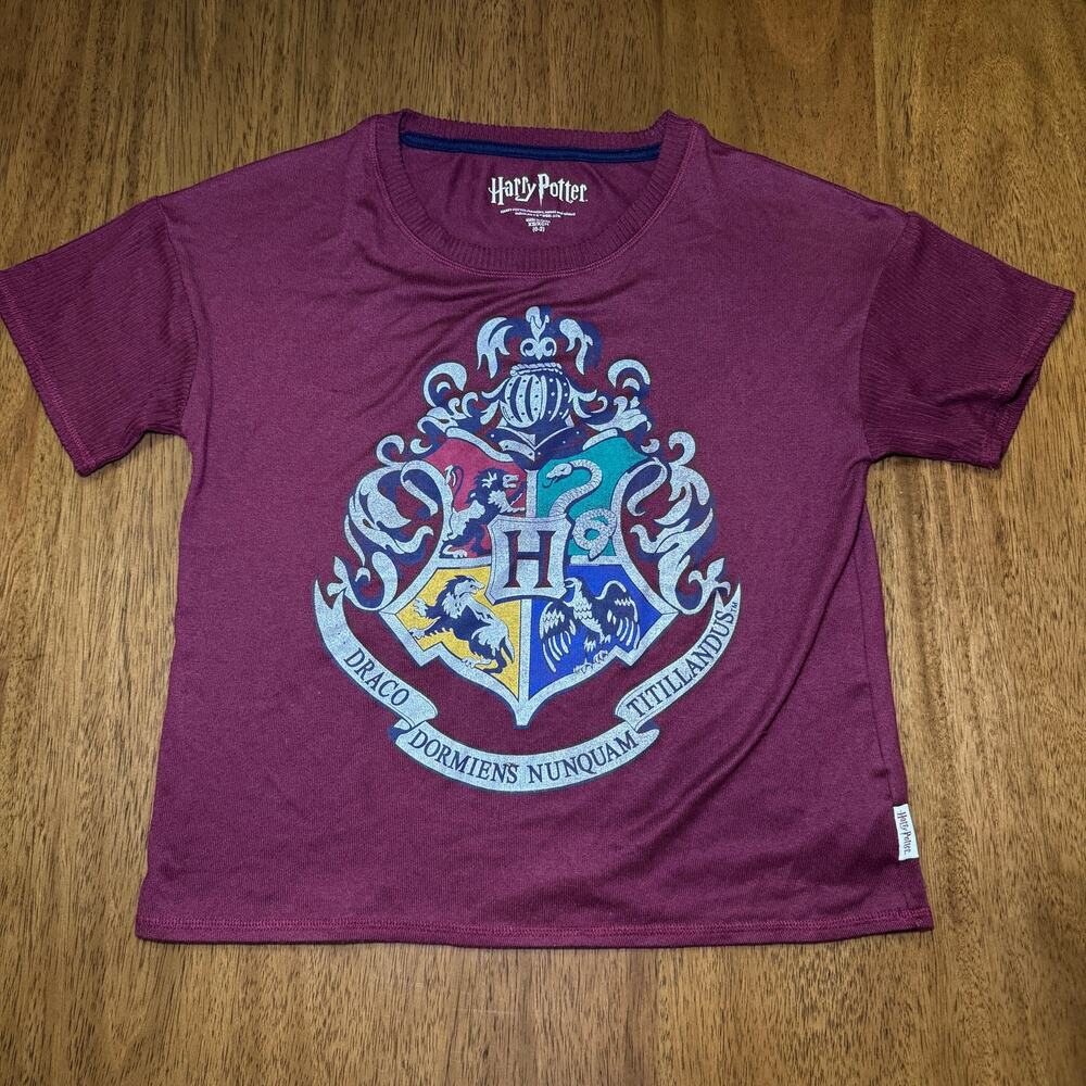 Harry Potter Womens XS Burgundy Hogwarts Crest Sleep Shirt Graphic Tee